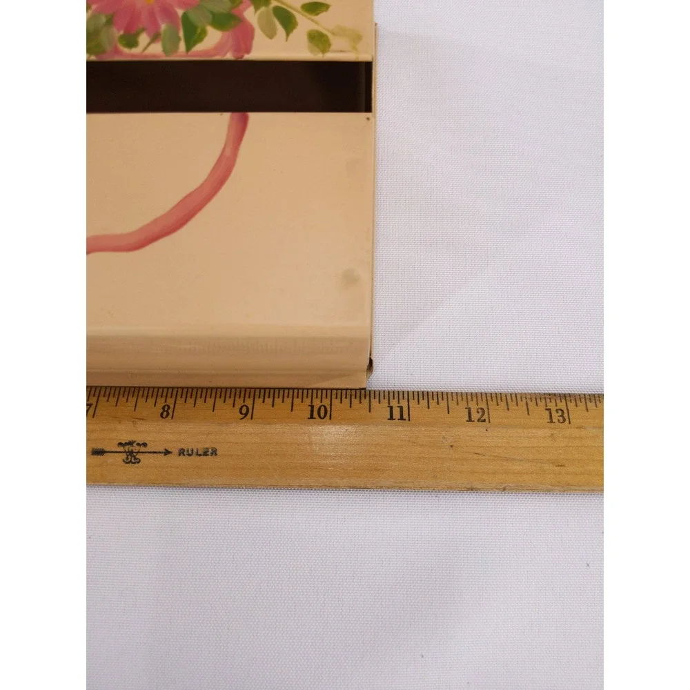 Vintage Metal Tissue Box Cover Beige Hand Painted Floral‎ Ribbon Toleware Style